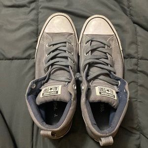 Men’s size 10.5 converse shoes. Gently used